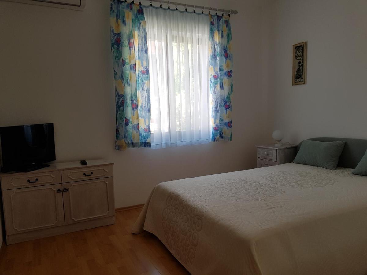 Apartments Dora Selce Extérieur photo